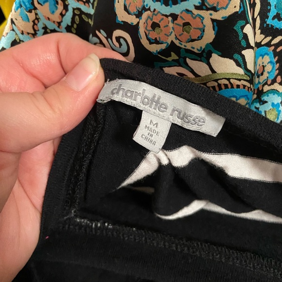 Stripped white and black top ! <3 - Picture 5 of 5